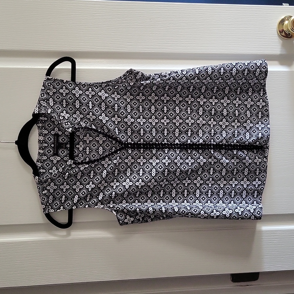 Banana Republic Factory Women's Sleeveless Blouse